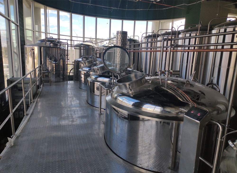 homebrew,beer fermenter,cylindroconical fermentor,brewery equipment